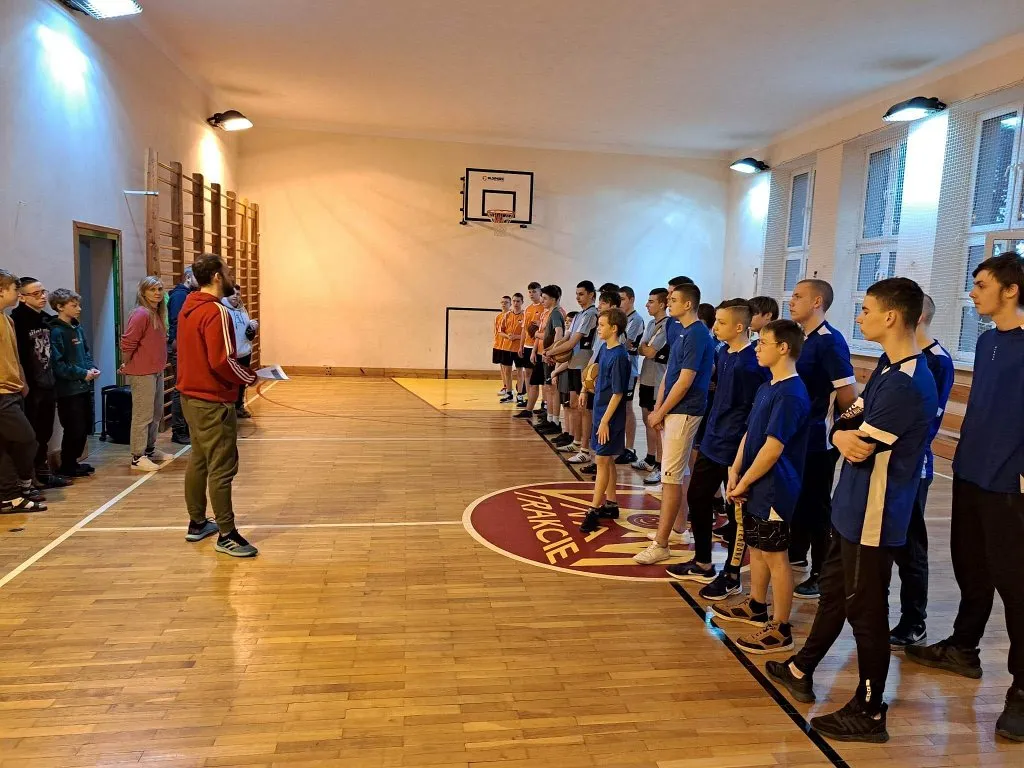 XI Turniej Trójek Koszykarskich