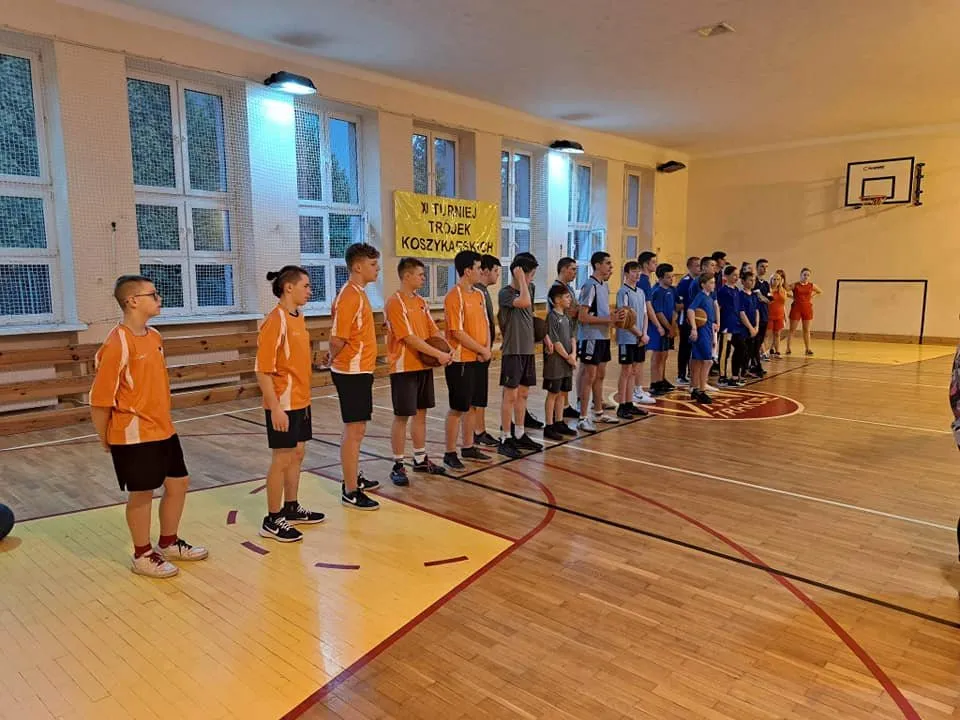 XI Turniej Trójek Koszykarskich