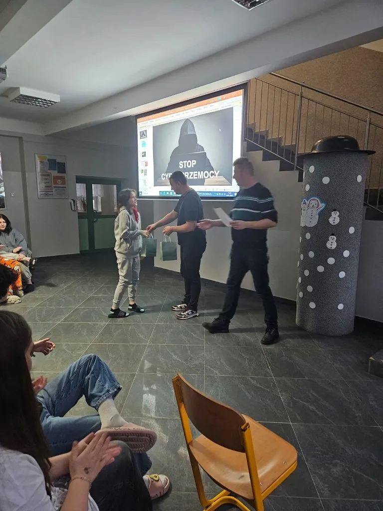 Podsumowanie konkursu CYBERPOMOC